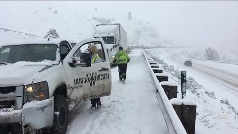 Schools, highways close as snow continues in Denver, dangerous conditions in mountains