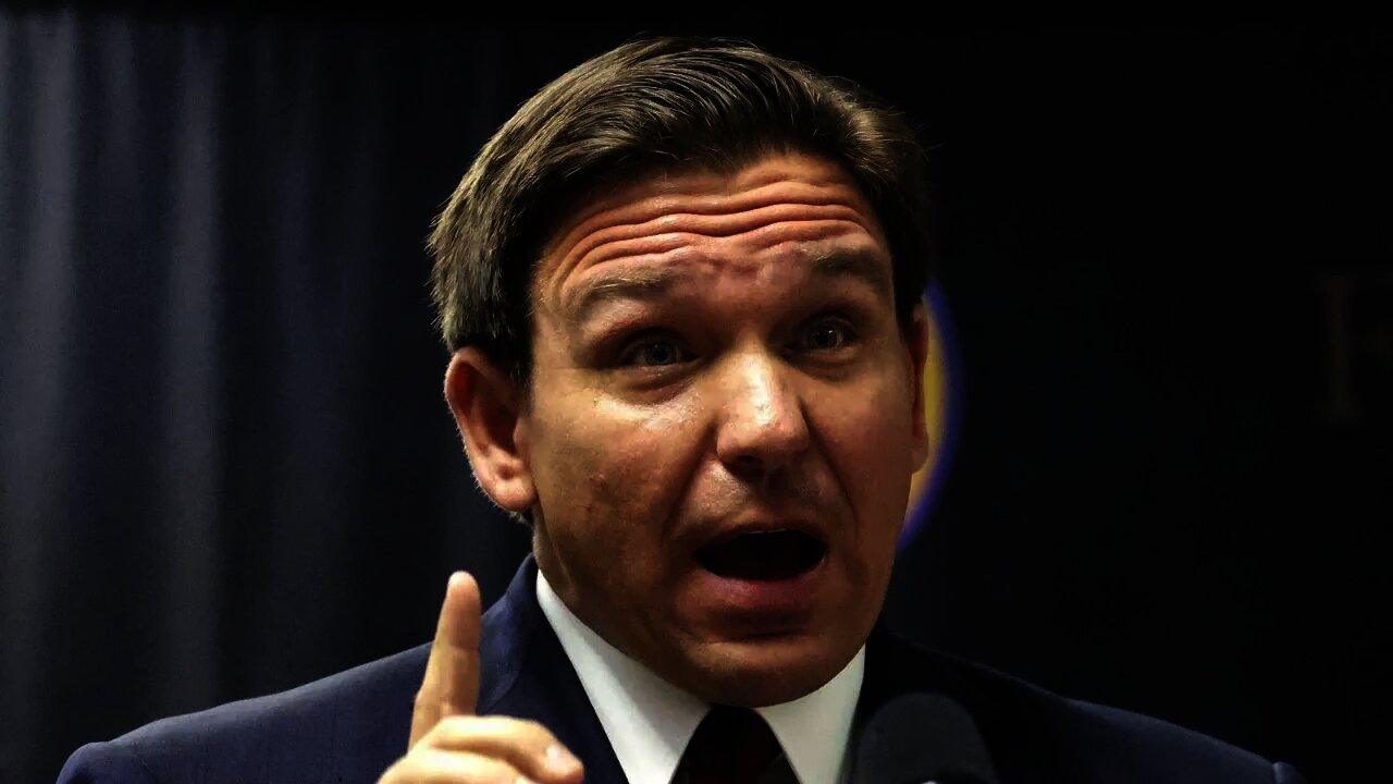 DeSantis Fires Back at PERFIDIOUS Reporter Lying about Florida's Handling of the Omicron Surge!