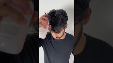 Messy Wavy Hairstyle Tutorial with Sea Salt Spray #shorts