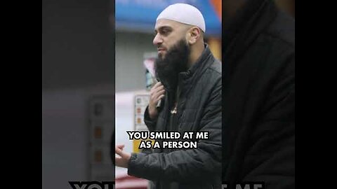 She SMILED at a Muslim then THIS HAPPENED!