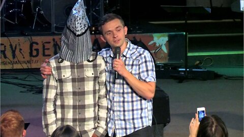 Removing bags over people's mind