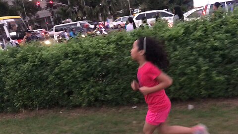 HOW EXIST EXTRAORDINARY TALENTS ON THE WORLD RUNNING. MY DAUGHTER MITCH -MANILA-PHILIPPINES