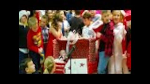 Girl Breaks Down When She Sees Why Teachers Really Called Her In Front Of School