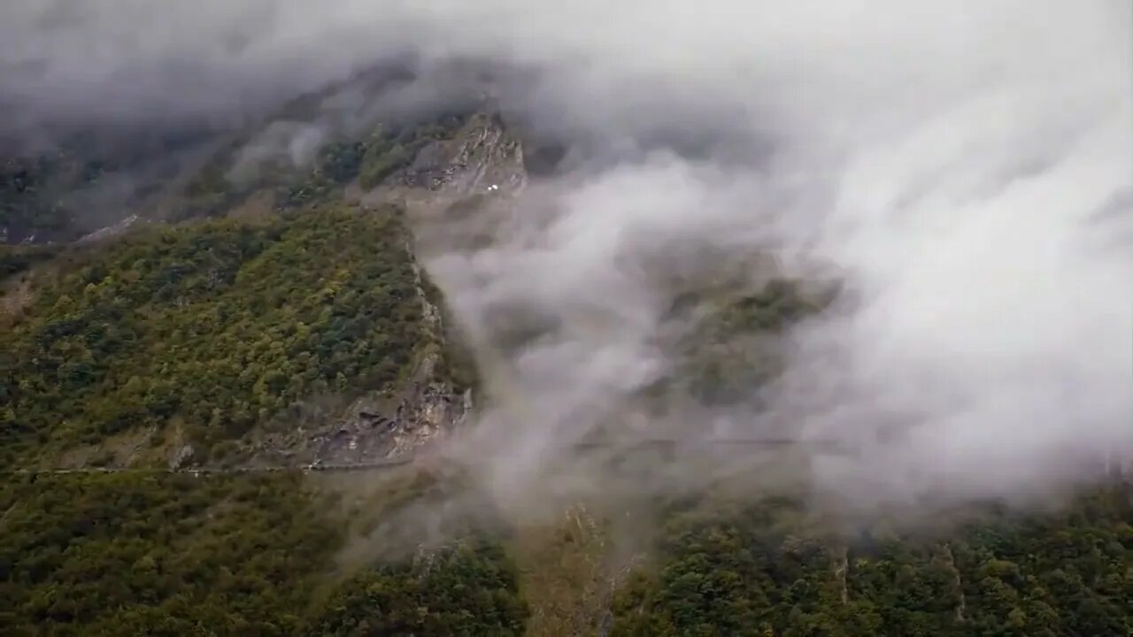 Beautiful natural scenery, soothing piano music, relieve tired body and mind %%%%% 31