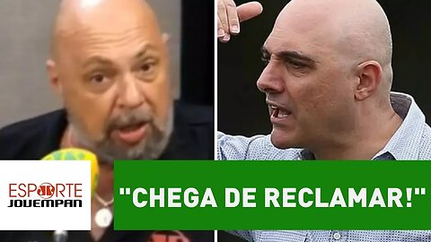 Narrador se exalta e implora ao Palmeiras: "CHEGA de reclamar!"