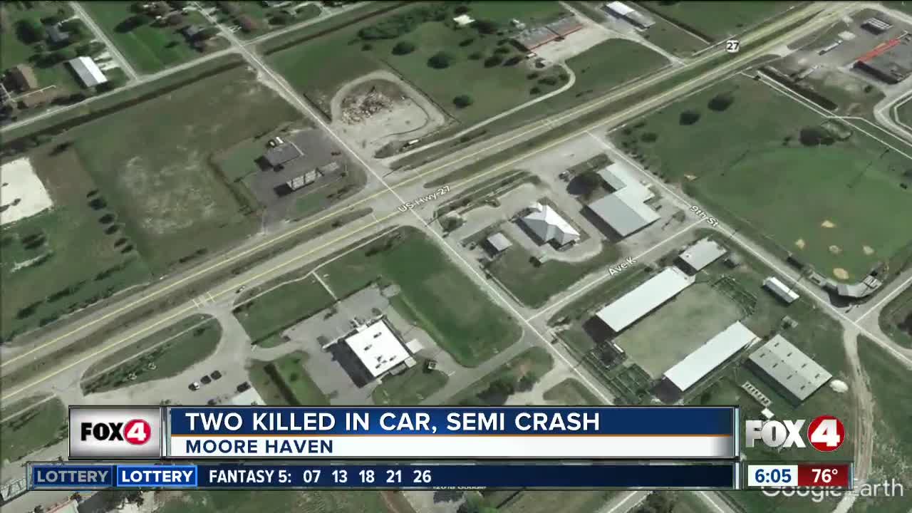 Two people dead in Moore Haven crash when driver runs red light