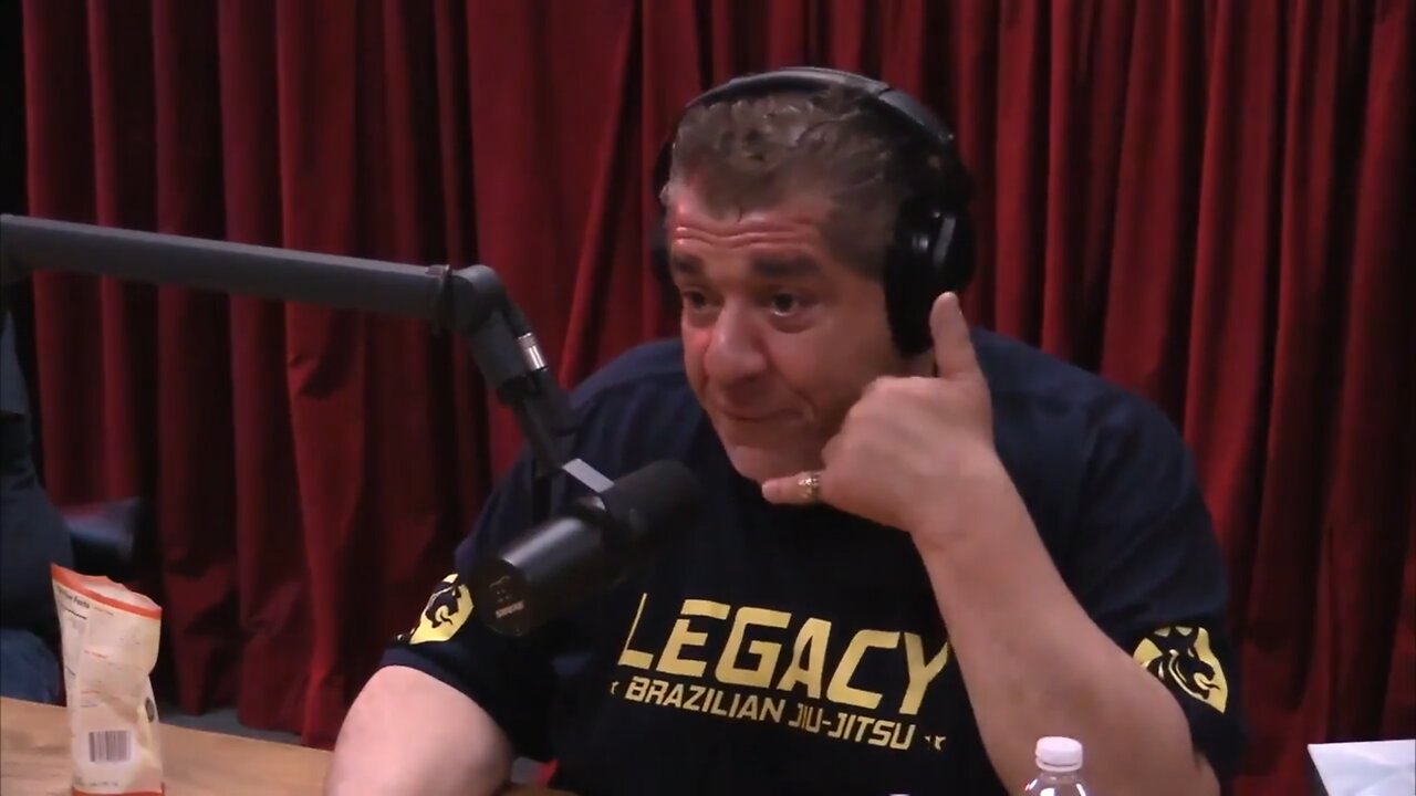 'Joe Rogan and Joey Diaz On Johnny Depp And Amber Heard Accusations' - 2016