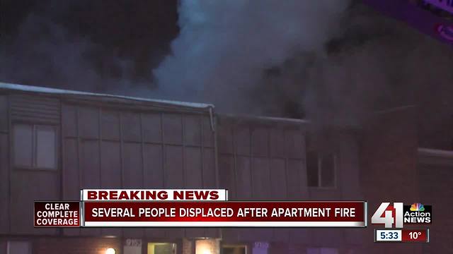 13 displaced after Overland Park apartment fire