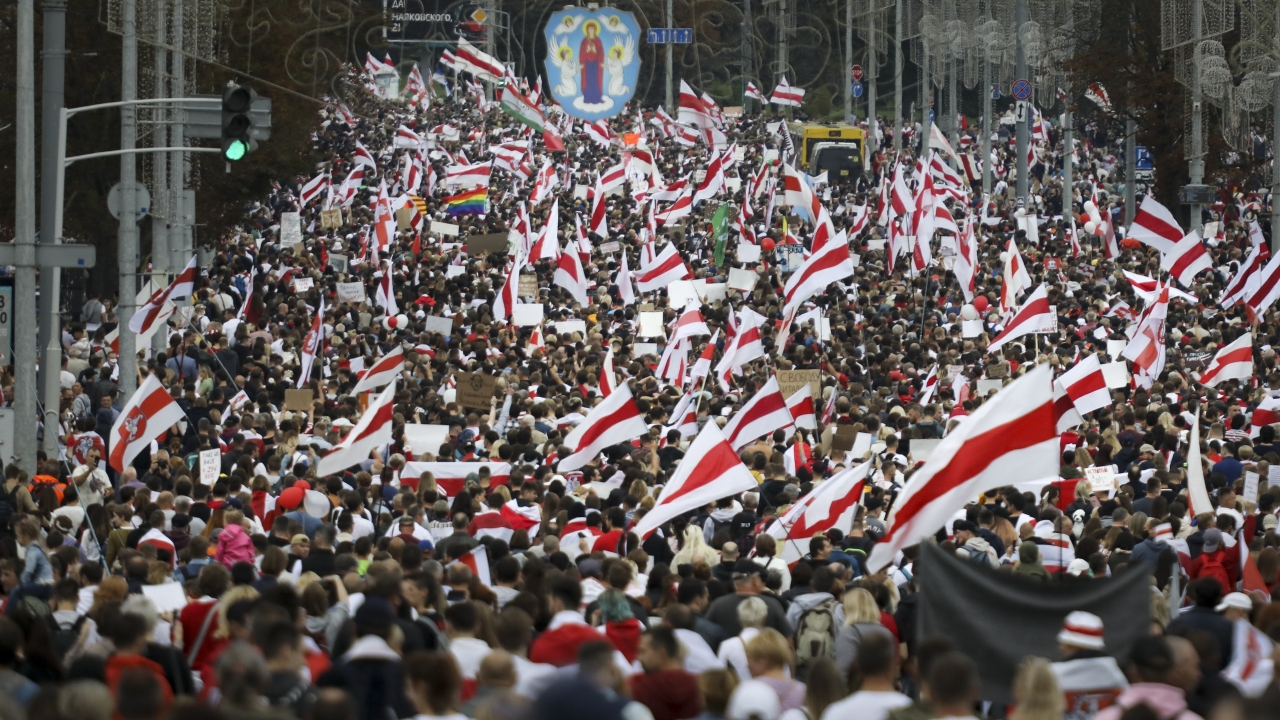 Large Protests In Belarus Demand Resignation Of Alexander Lukashenko