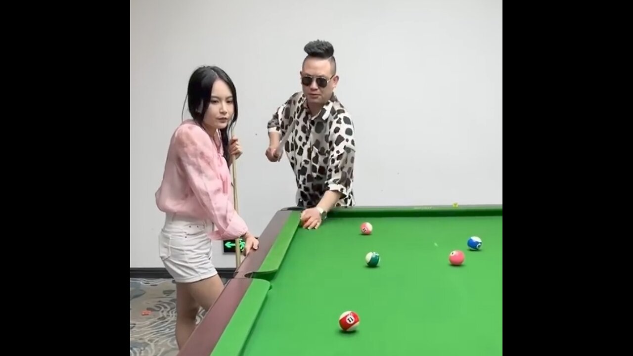 FUNNY BILLIARD TRICKS