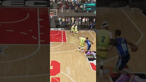 Imagine a CENTER doing this to you #youtube #shorts #basketball #nba2k23