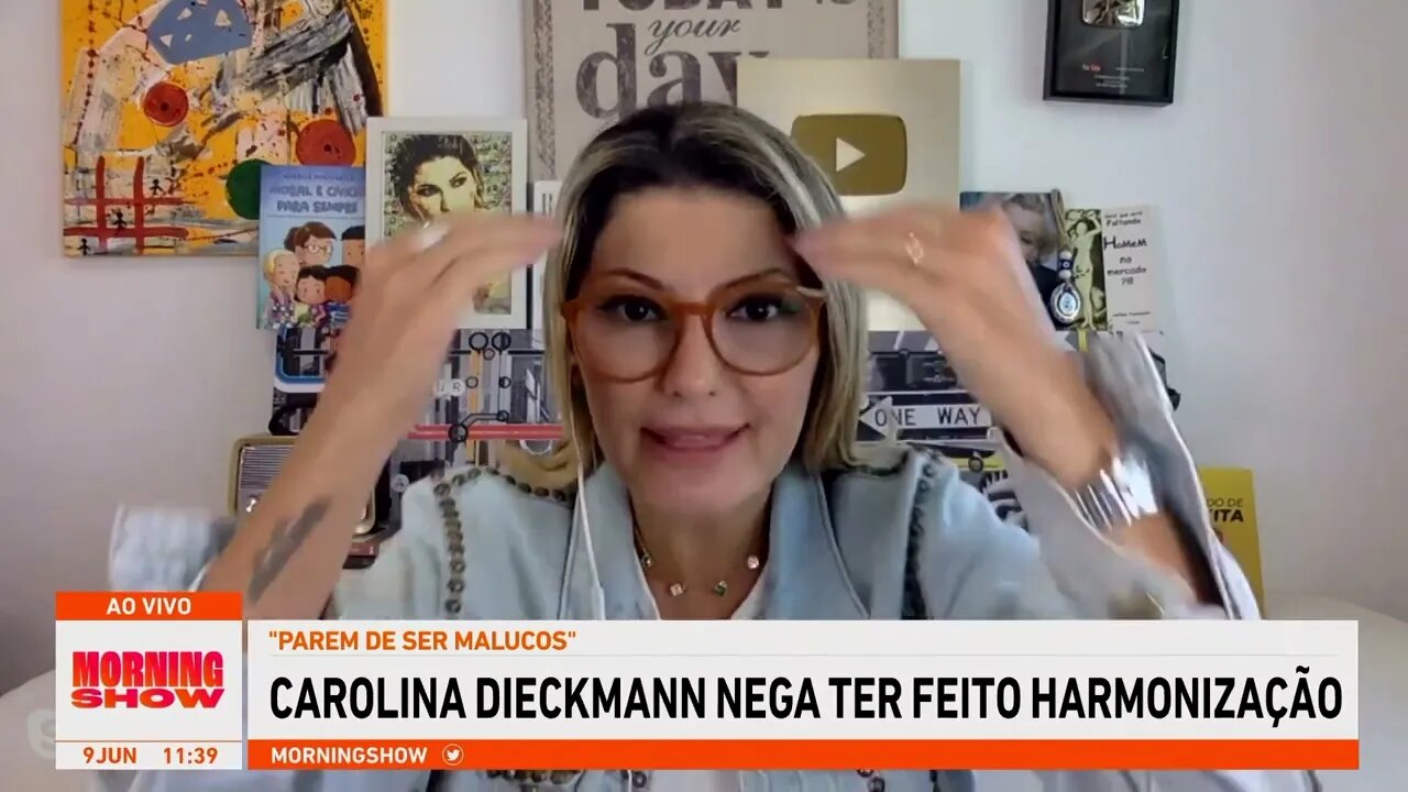 Carolina Dieckmann nega ter feito harmonização facial e rebate comentários