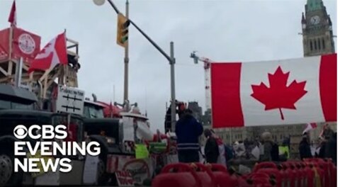 Canadian police remove protestors from border crossing