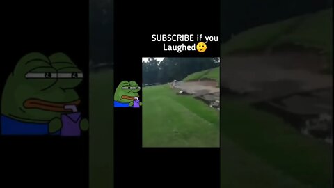 Subscribe l bet you $1000.00 this makes you LAUGH 😎