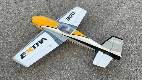 E-flite Extra 300 3D BNF Basic