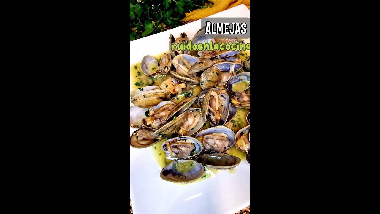 Almejas en salsa