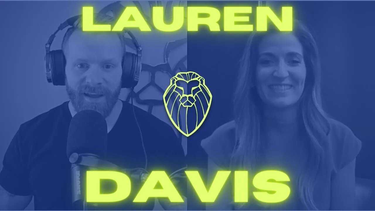 372 - LAUREN DAVIS | A Mama Takes on the Political Machine