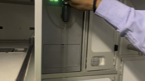 Aircraft used Hot water
