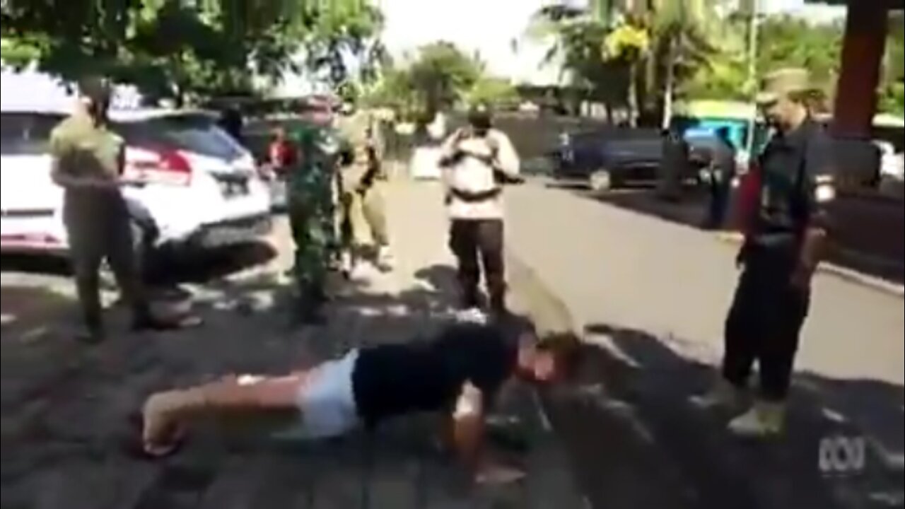 Bali Police Make Maskless Foreigners Do 25 Pushups As Punishment