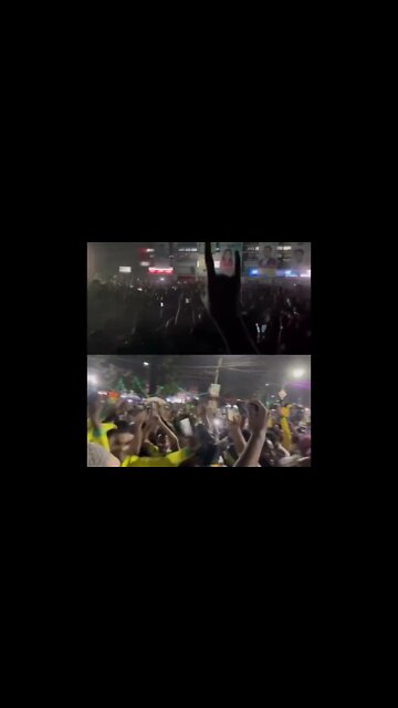 Milhares de pessoas em Bangladesh celebrando a vitória do Brasil sobre a Suíça na Copa do Mundo