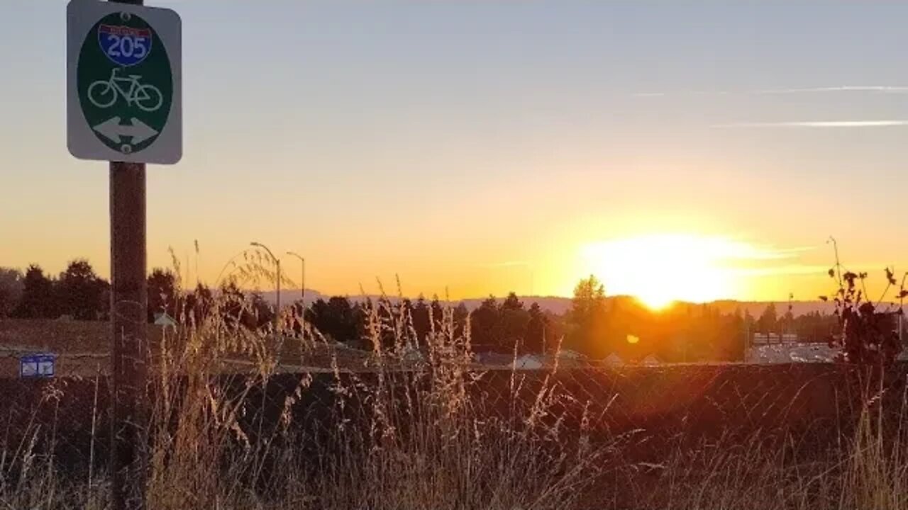 Portland Sunset IRL From THIS Landscape LIVE September 23rd 2022