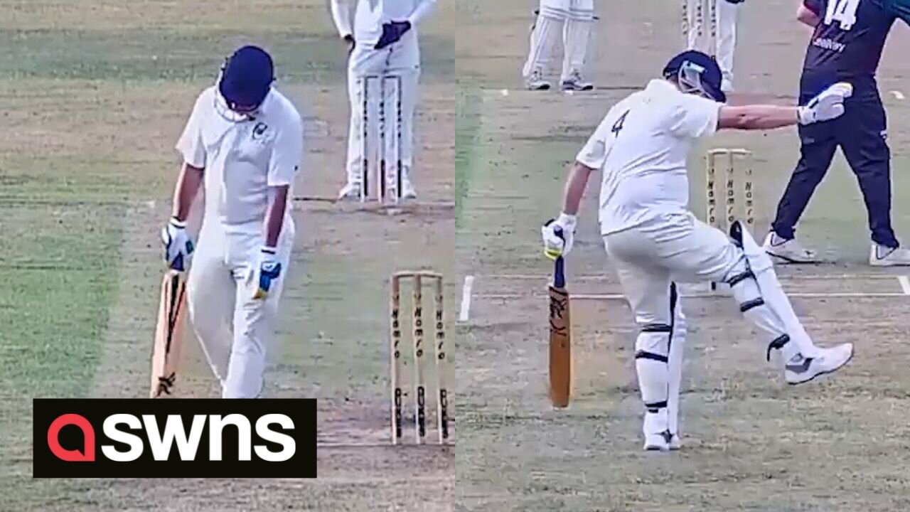 Funny moment dad forgets his pads during rival cricket game