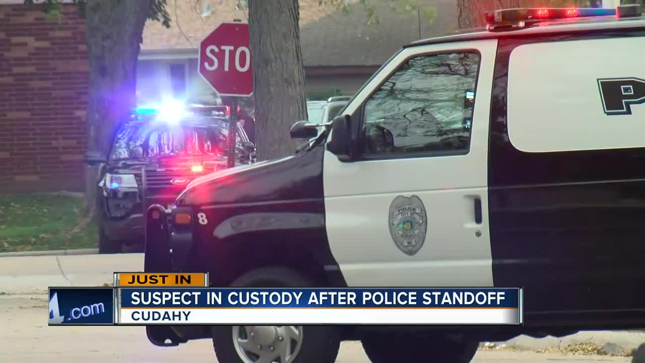 Suspect in custody after police standoff in Cudahy