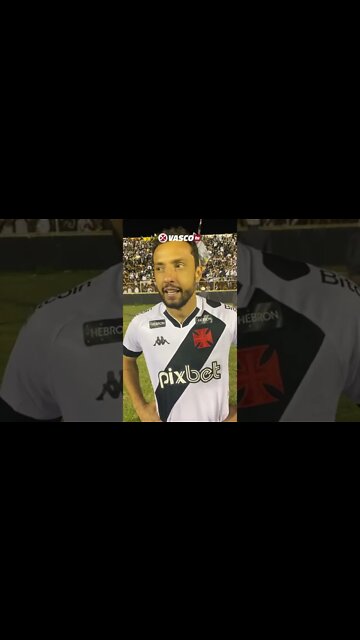 Nenê falando após o acesso do Vasco