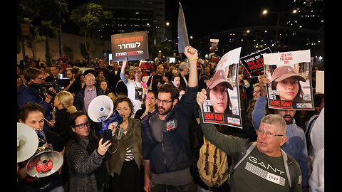 Hundreds protest in Tel Aviv after Israeli forces mistakenly kill three hostages