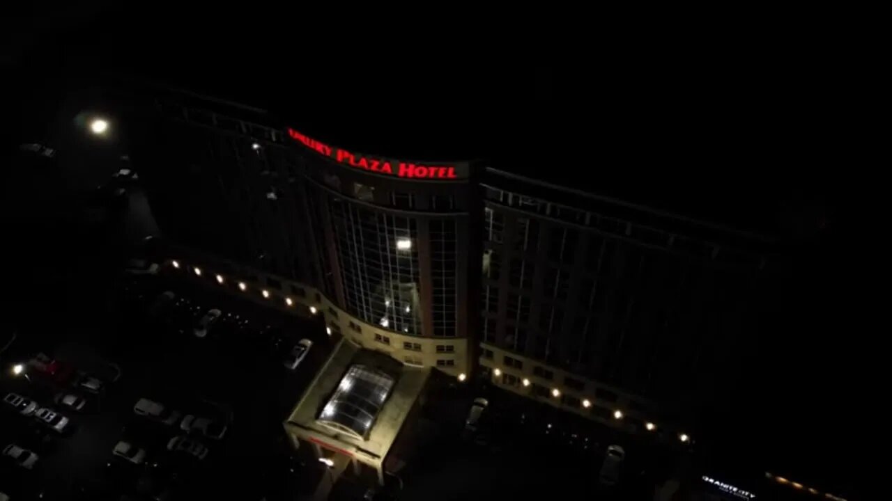 Drury Plaza Hotel in Franklin, TN at Night