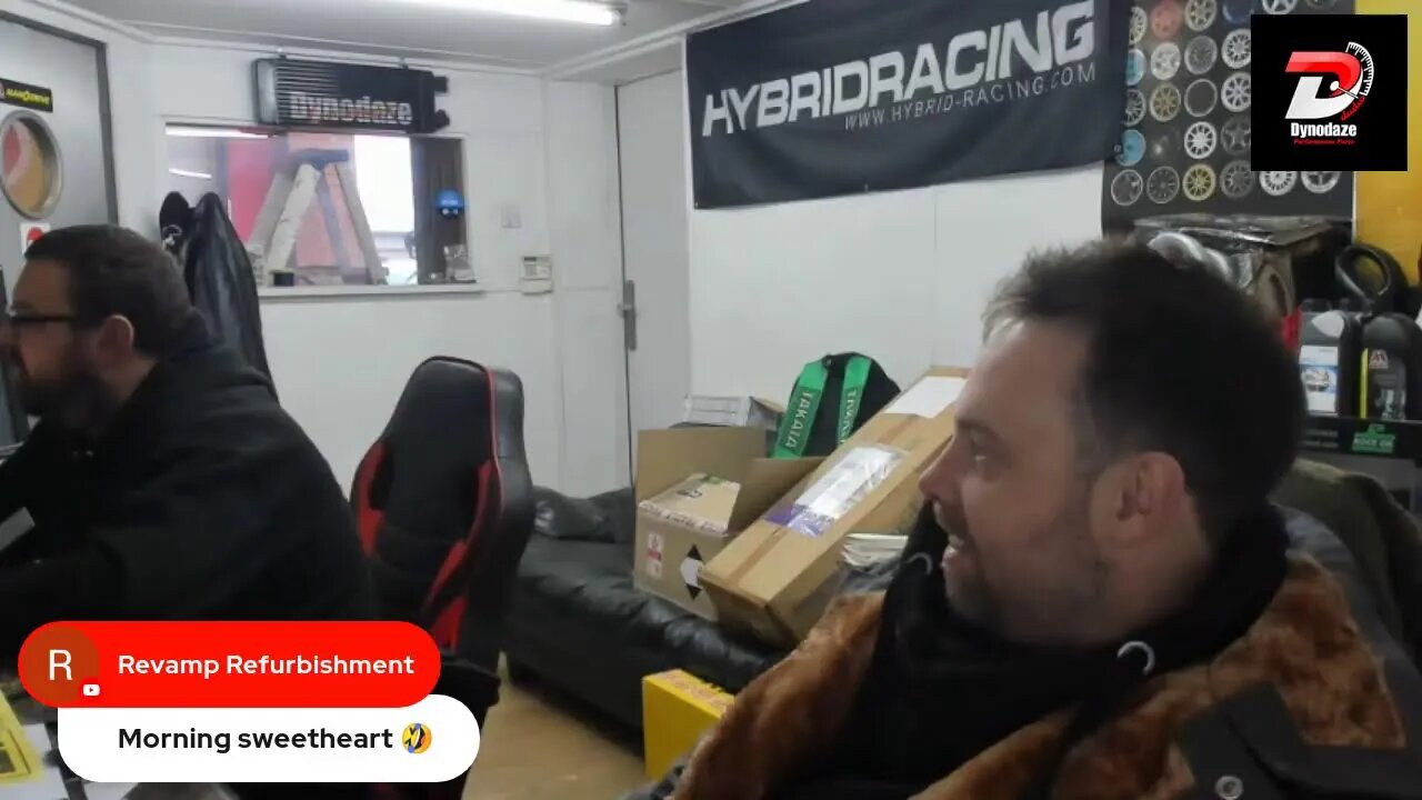 Cold Monday Live Chat at Dynodaze
