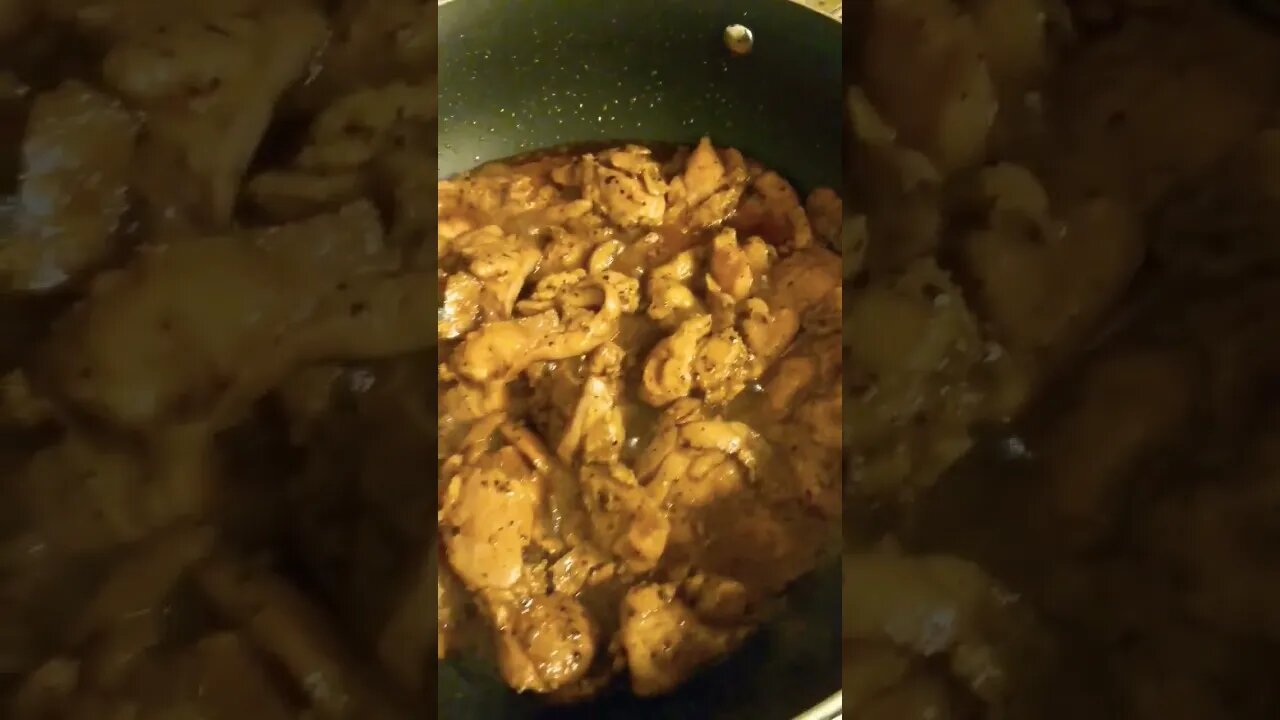 Garlic Mushroom Chicken with basmati. Hungry? Tired? Quick dinners. #shorts #chicken #quick #food