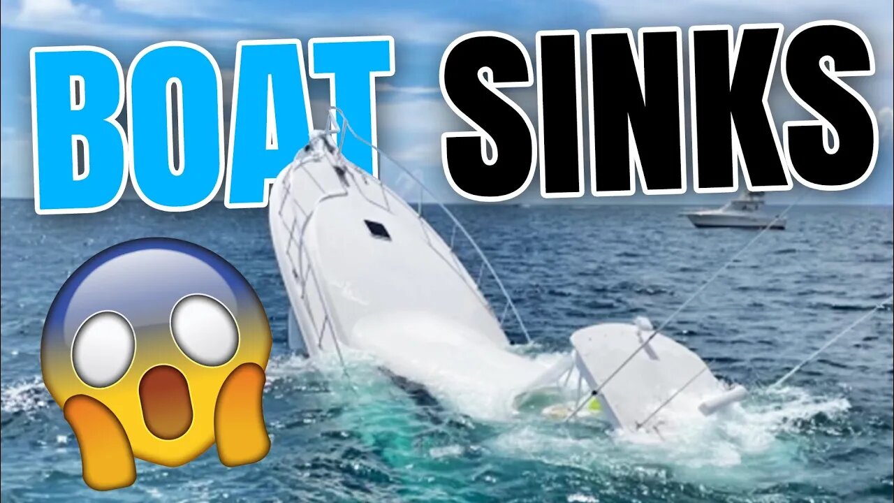 BOAT SINKS IN THE MIDDLE OF THE OCEAN