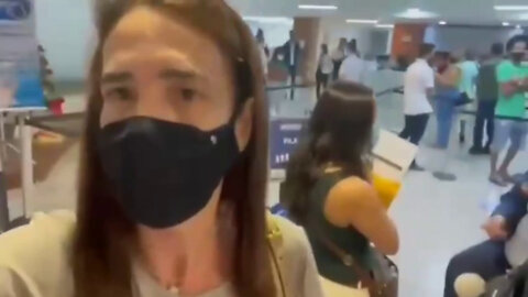 Bahiana Reclama Que Não Pode Pegar O Passporte Para Viajar Por Causa Do Passaporte Sanitário