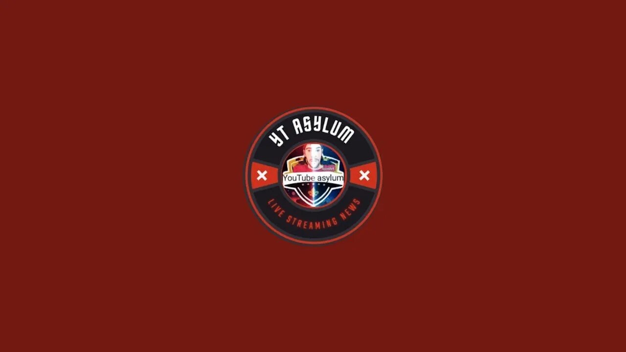 YouTube Asylum is going live! off to the gym 💪🏻