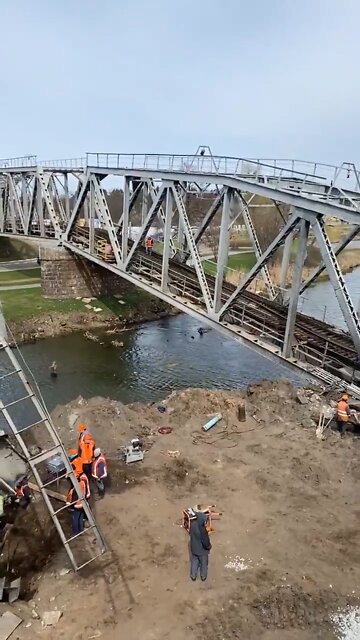Ukrainian Railways are starting the repair process of a bridge destroyed during the Russian invasion