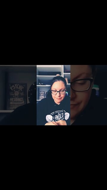 Who is the bitter one? #veronicaraetarot #tarotreading