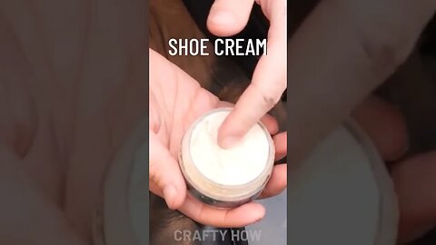 Proper Way To Clean Leather Shoes #mindblowing #minecraft #satisfyingvideo #science #satisfying