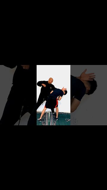 Blocking A Round house Kick 😱😳 #selfdefense #capoeira #martialarts #youtubeshorts #ytshorts #viral