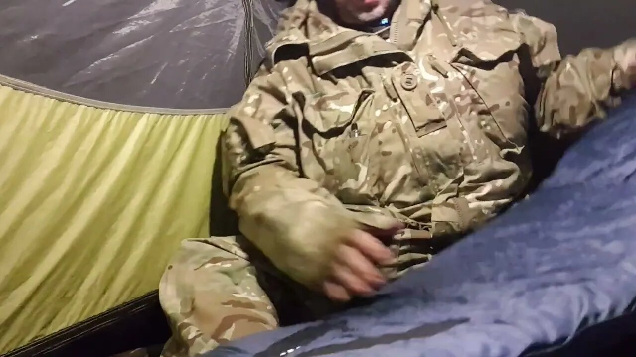 First time inflating the OEX Traverse 5 Sleeping Mat In the tent 22nd March 2023