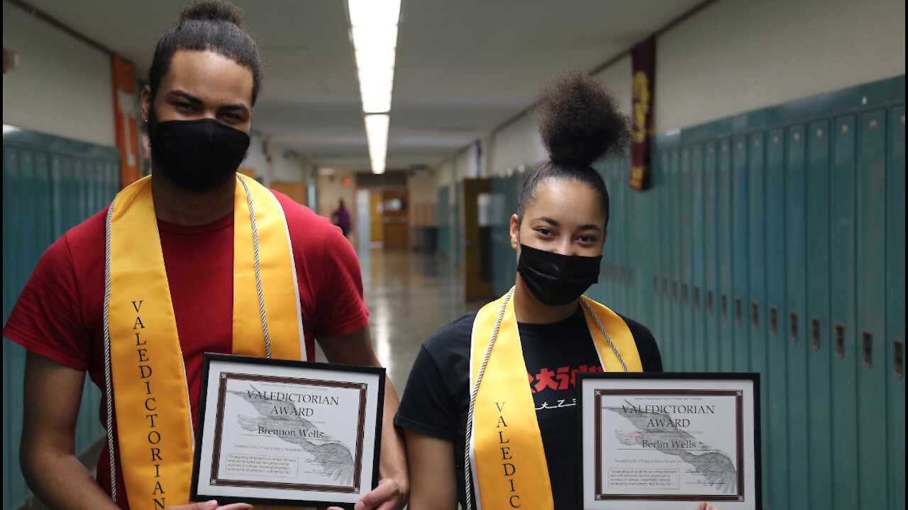 Milwaukee twins first co-valedictorians in school history