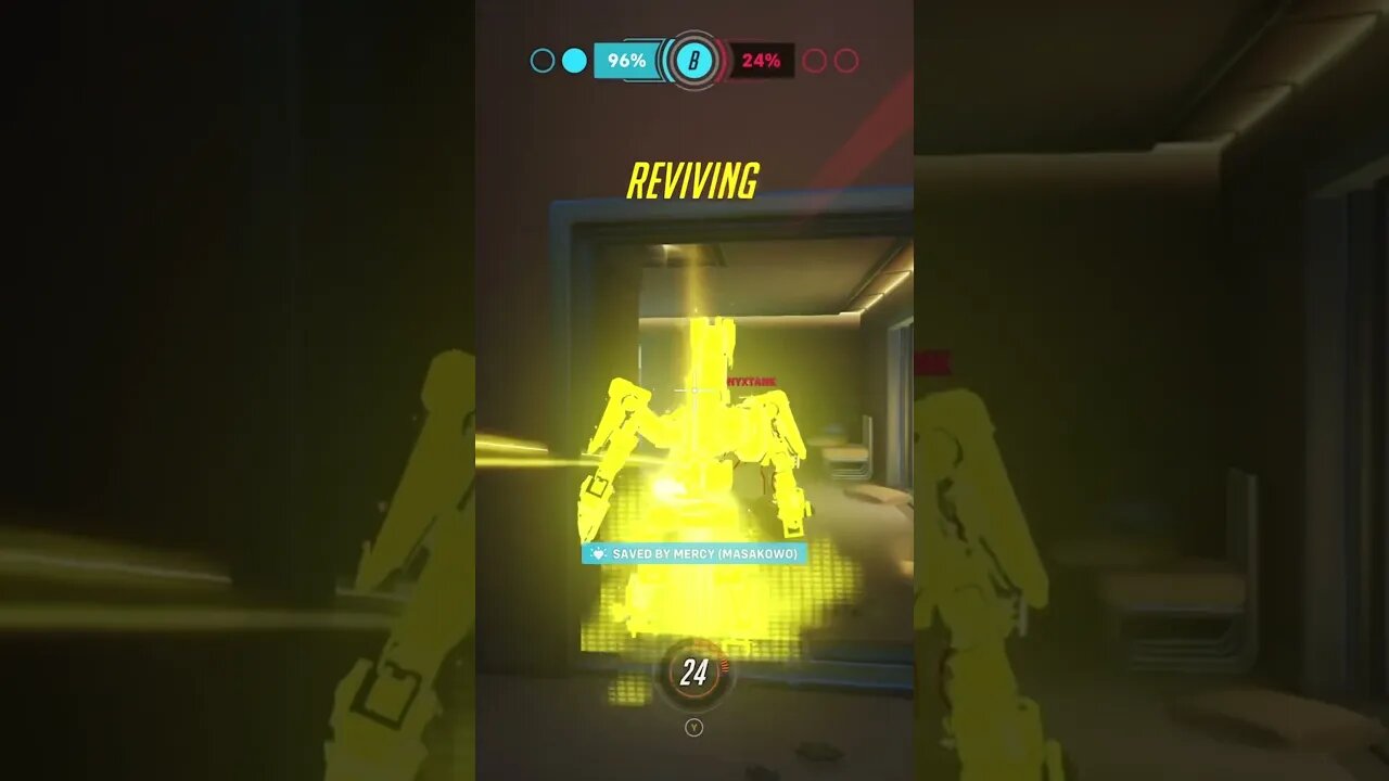 Getting revived for the clutch win #overwatch2 #win #victory #Short #Gaming