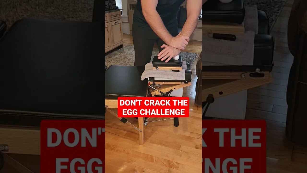 CRACKING THE EGG CHALLENGE #chiropractor #chiropracticadjustment #chiropractic