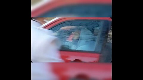 police scanner 10-15 mins b4 parade incident