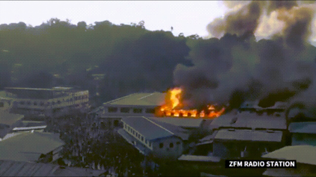 Solomon Islands lockdown rioters set fire to govt buildings