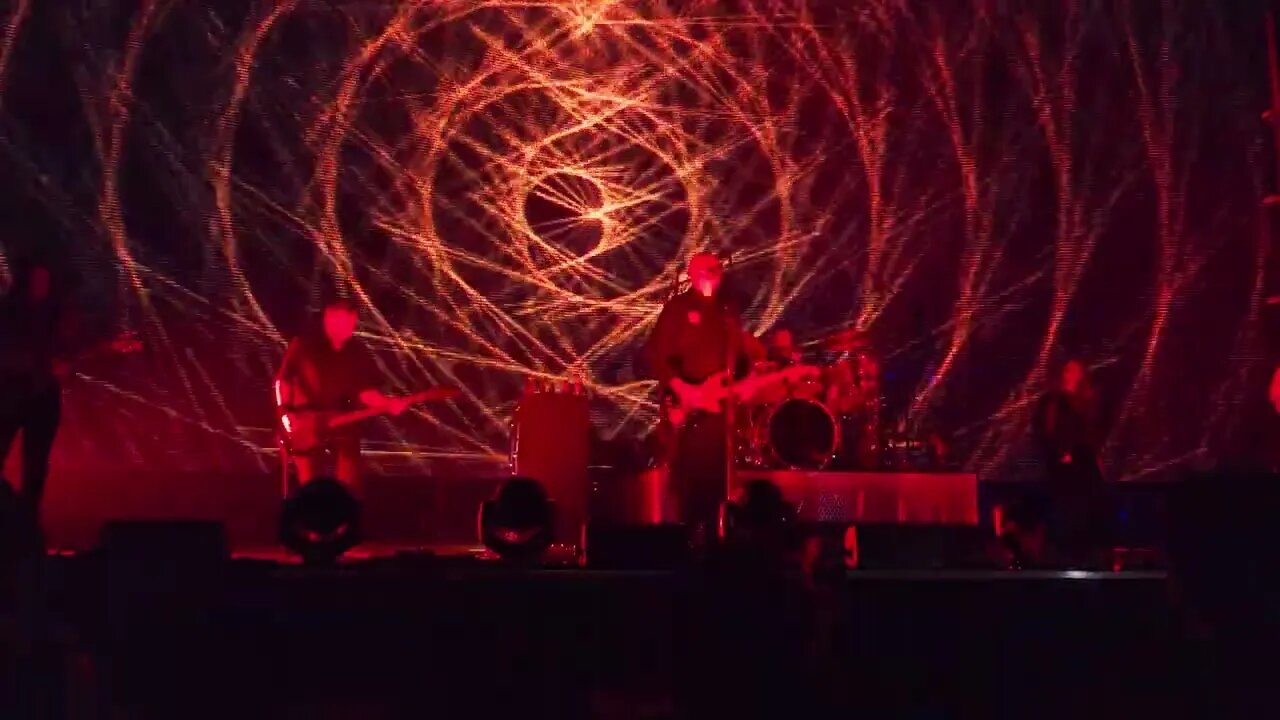 Smashing Pumpkins in Houston song Harmageddon