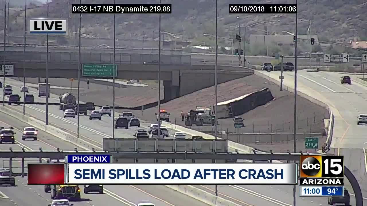 Beer kegs spill onto I-17 during truck rollover