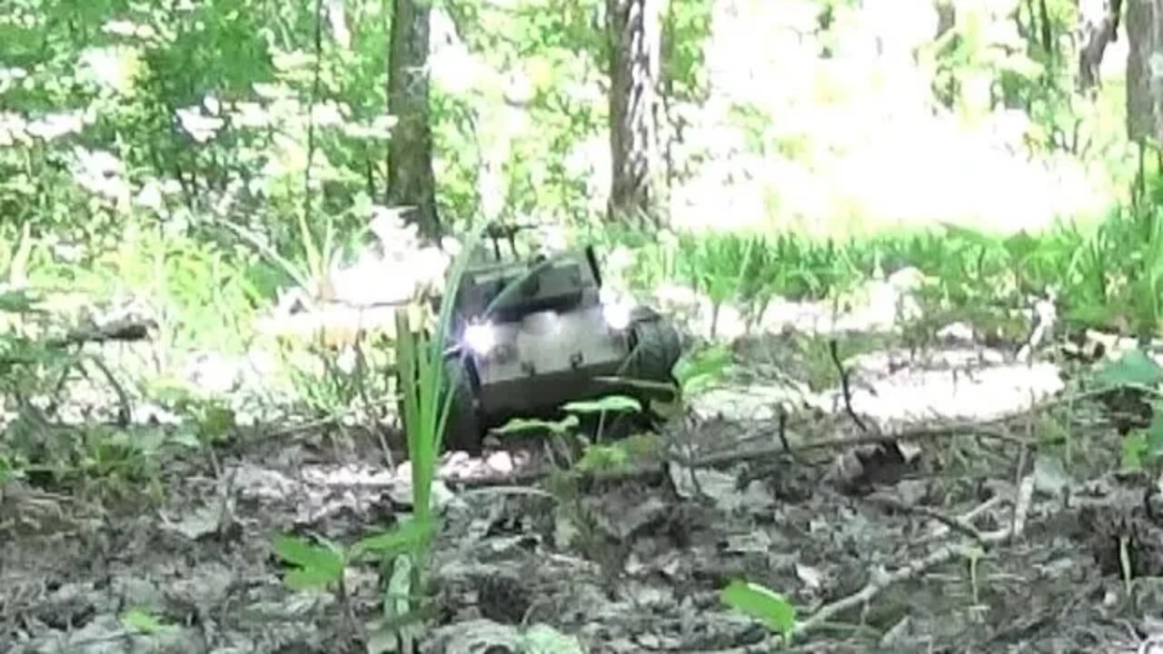 Heng Long M26 Pershing and M1 Abrams on Patrol in the Woods!