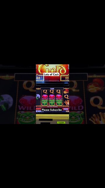 Las Vegas slot machine win. Please subscribe to Cash or Crash Las Vegas live on YouTube.