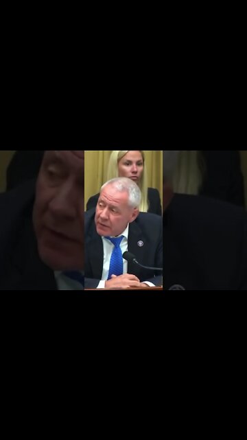 Can't Even Get Off A Bicycle 😂